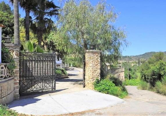 Villa Las Encinas-En El Pueblo De Esporles- Mallorca Luaran gambar